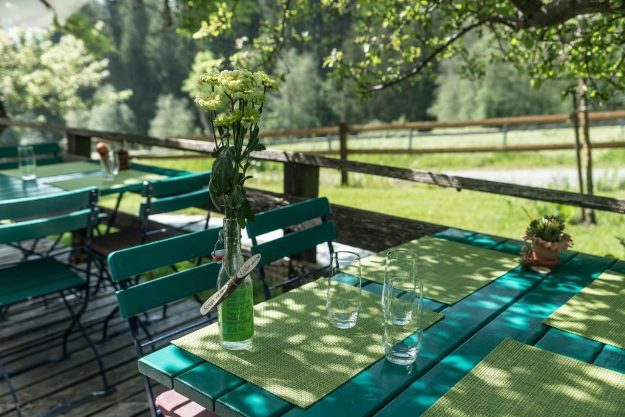 Hotel Ucliva Breíl Eksteriør billede